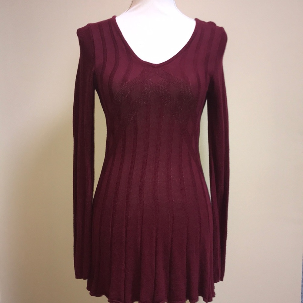 Sophie Max Knit V-Neck Top